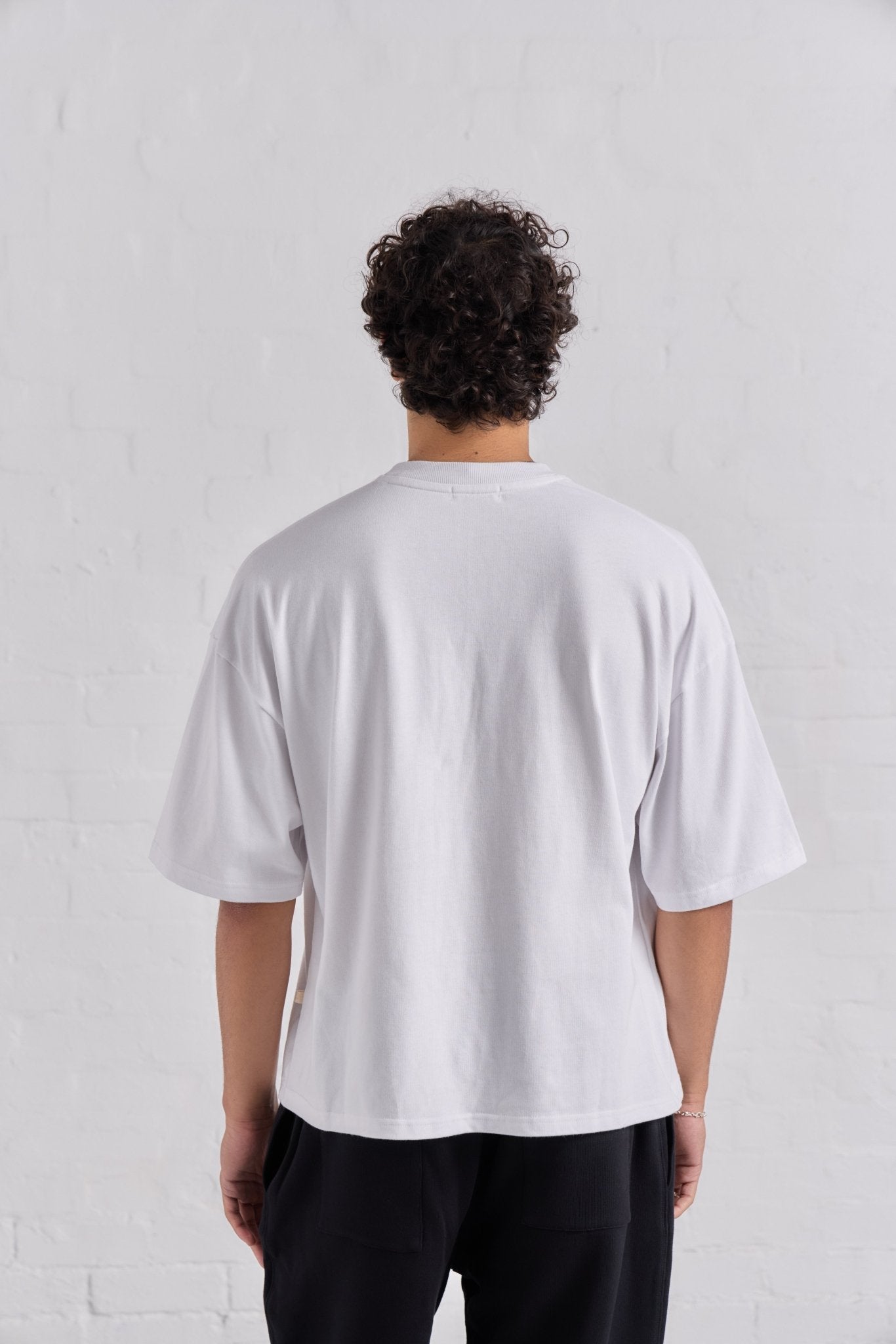 Heavyweight Essential T-Shirt - White - ASHA JASPER.